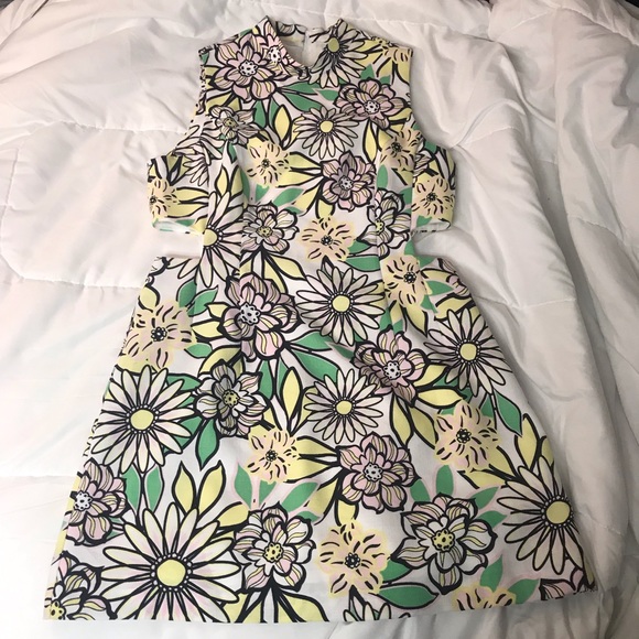 Floral Cut Out Mini Dress - Picture 2 of 5